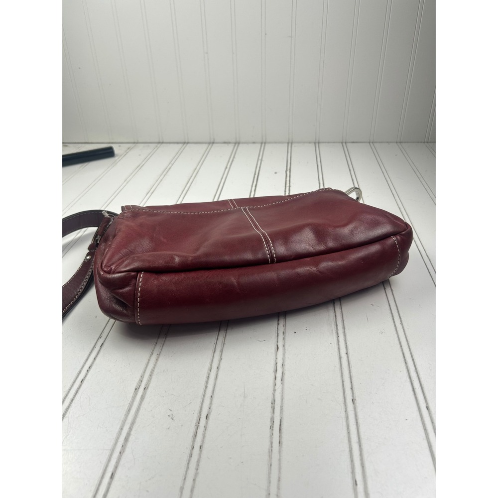 Sophia Caperelli Vintage Y2K 2000's Red Genuine Leather Small Shoulder Handbag - Picture 10 of 14